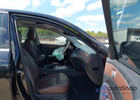 2012 Hyundai Genesis 3.8 from USA, damaged, VIN KMHGC4DD7CU211831